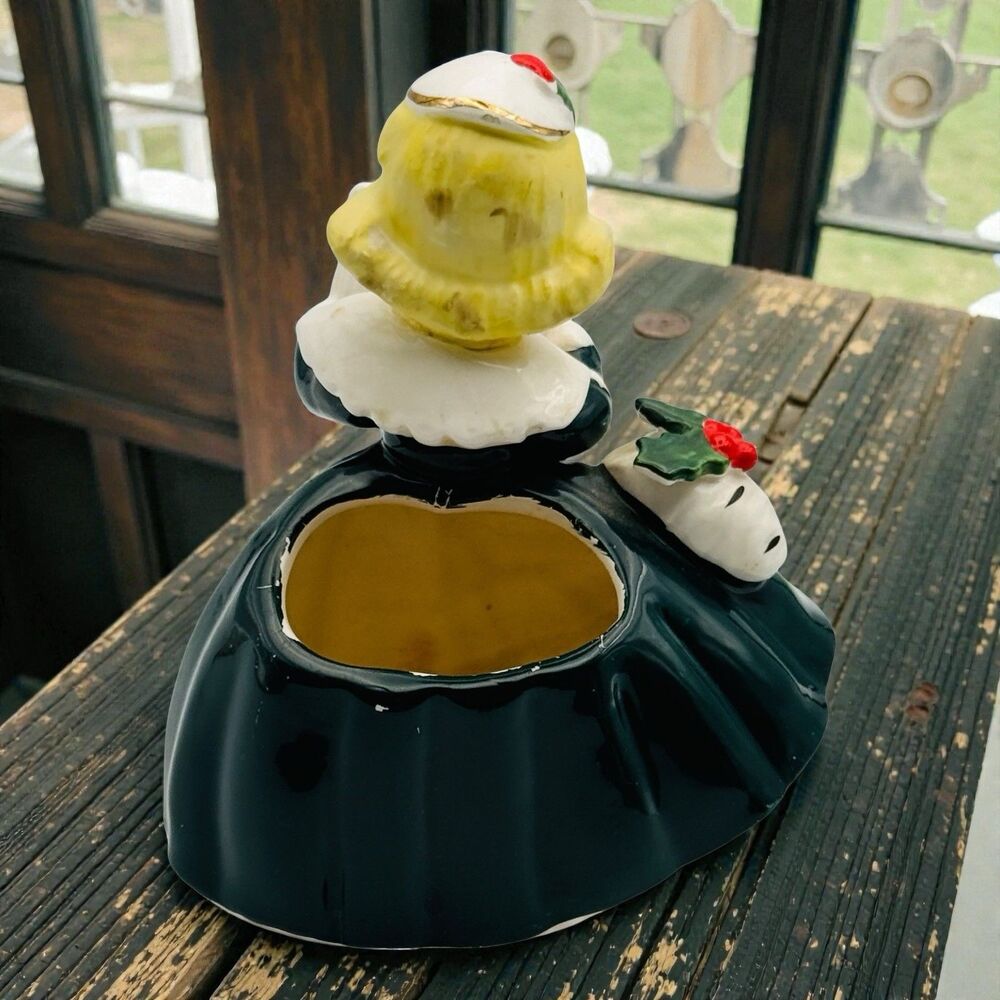 Caroler Christmas Napco Hand Painted Girl Planter Holding A Red Song Book 5.5in - Picture 2 of 8